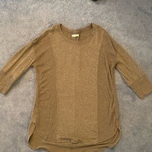 Women’s 3/4 Length Sleeve Top